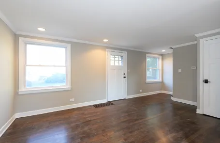 2 Bedroom Evanston Townhome