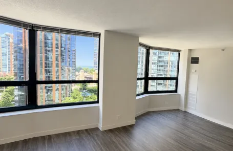 Studio Lakeshore East Apartment