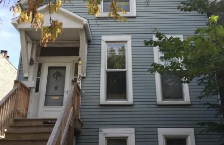 1 Bedroom Lakeview Apartment