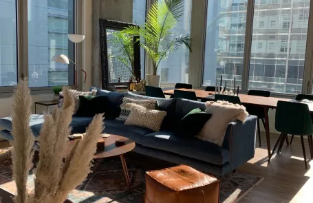2 Bedroom West Loop Apartment