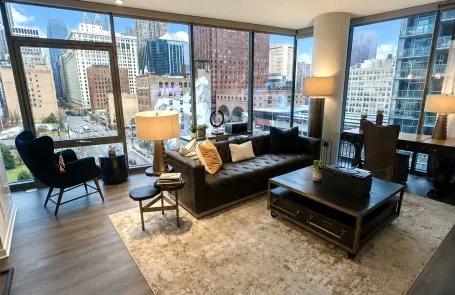 1 Bedroom South Loop Apartment