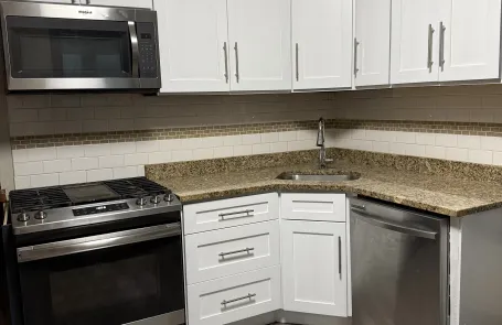 2 Bedroom Belmont Cragin Condo