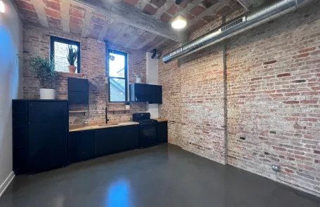 2 Bedroom Pilsen Apartment