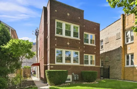 2 Bedroom Portage Park Apartment