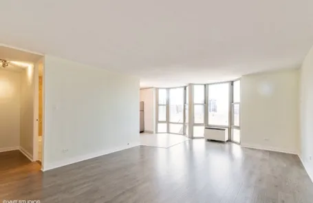 Studio Gold Coast Condo