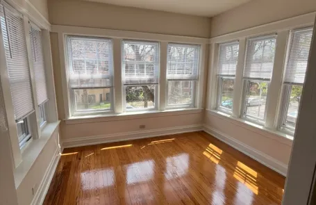 2 Bedroom Rogers Park Apartment
