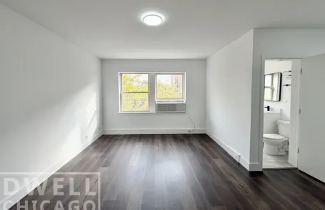 Studio Edgewater Apartment