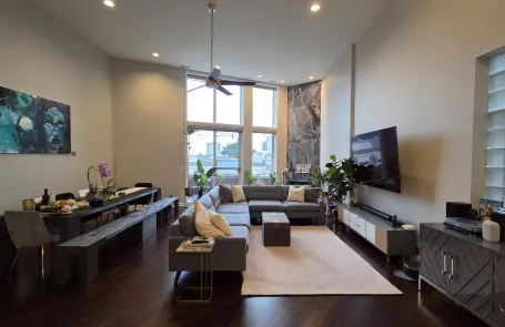 3 Bedroom Bucktown Condo