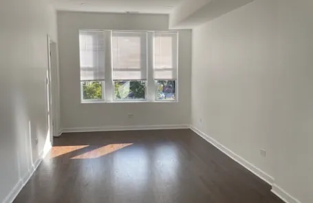2 Bedroom Humboldt Park Apartment