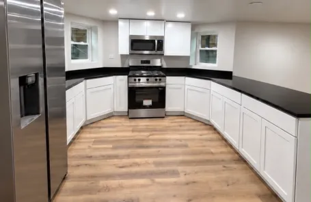 3 Bedroom Irving Park Apartment