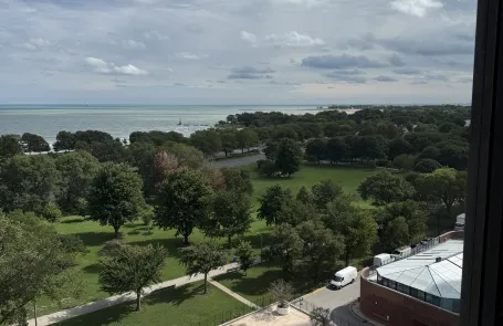 1 Bedroom Edgewater Condo