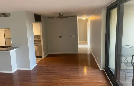 1 Bedroom Edgewater Condo