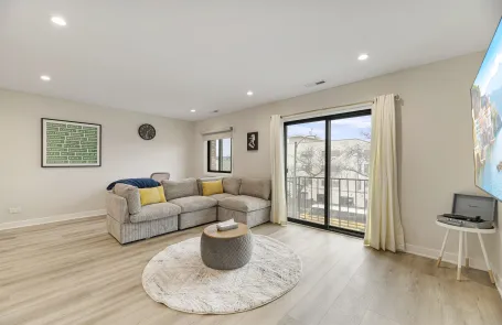 2 Bedroom West Ridge Apartment
