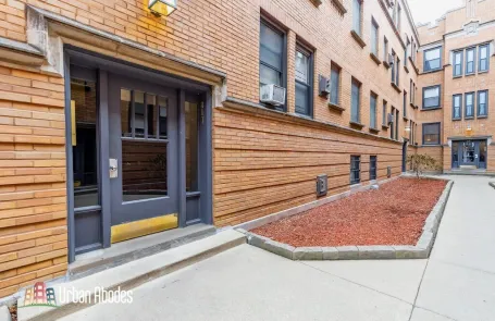 Studio Lakeview Apartment