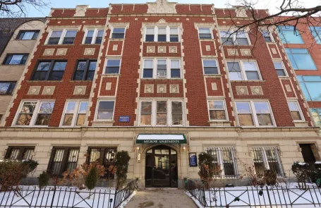 Studio Lakeview Apartment