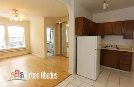 1 Bedroom Lakeview Apartment