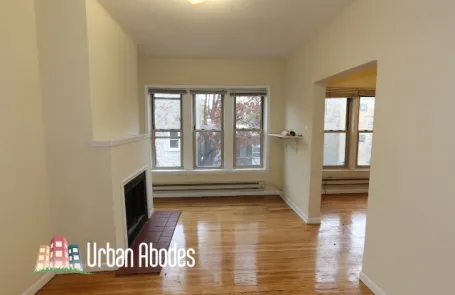 1 Bedroom Lakeview Apartment