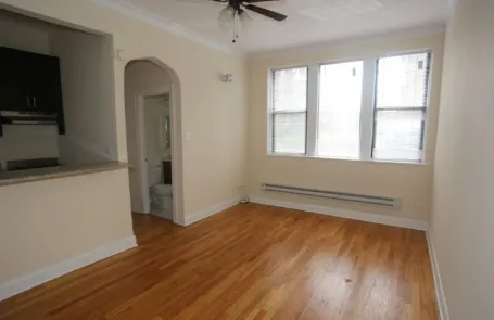 1 Bedroom Ravenswood Apartment