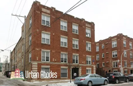 1 Bedroom Lakeview Apartment