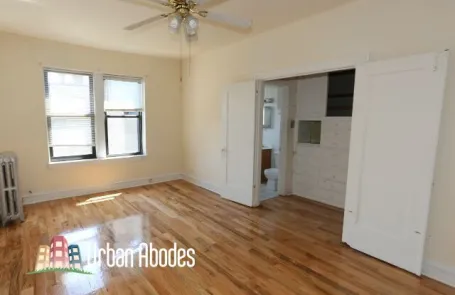 1 Bedroom Ravenswood Apartment