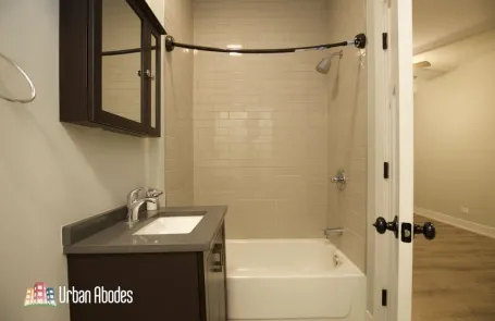 1 Bedroom Ravenswood Apartment