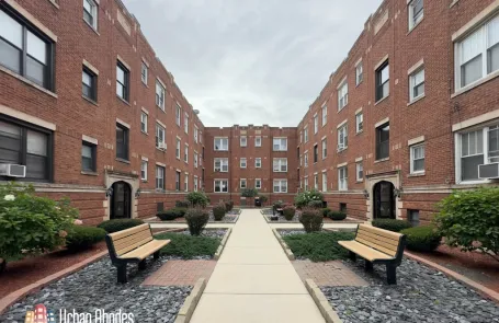 1 Bedroom Lakeview Apartment