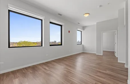 1 Bedroom Ravenswood Apartment