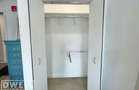 Studio Uptown Apartment