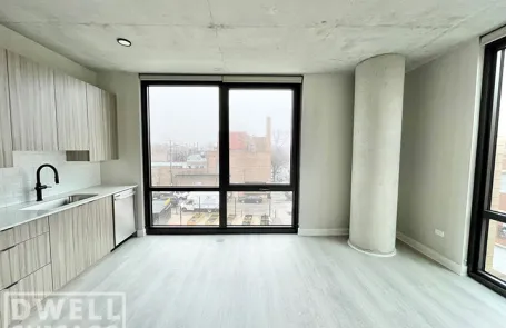 3 Bedroom Uptown Apartment