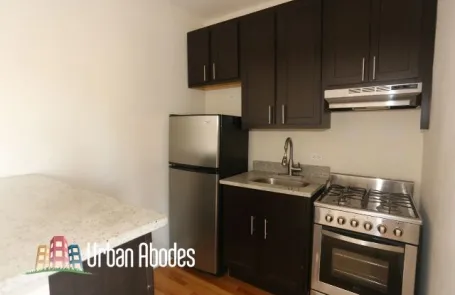 Studio Ravenswood Apartment