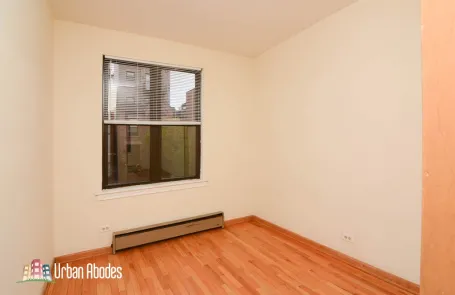 1 Bedroom Lakeview Apartment