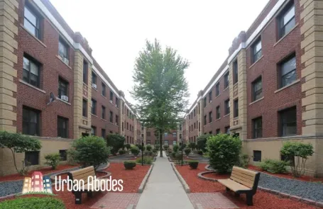 2 Bedroom Lakeview Apartment