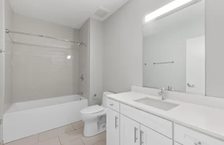 2 Bedroom Ravenswood Apartment