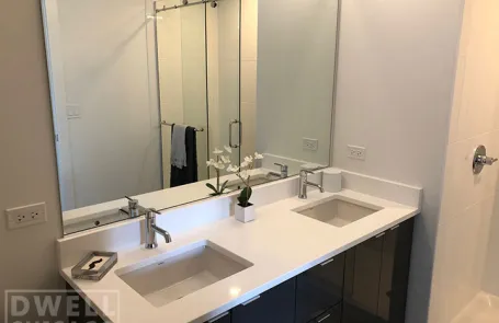 1 Bedroom Lakeview Apartment
