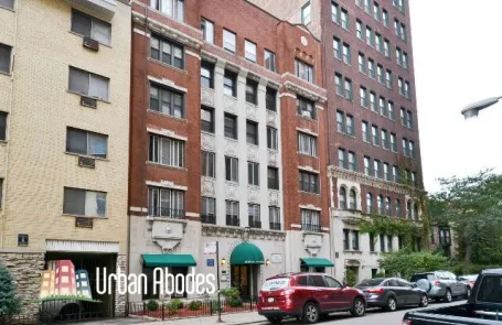 1 Bedroom Lakeview Apartment