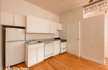 Studio Lakeview Apartment