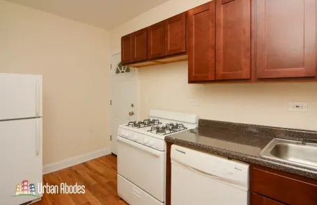 Studio Lakeview Apartment
