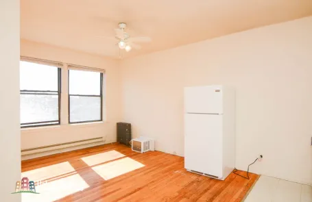 Studio Lakeview Apartment