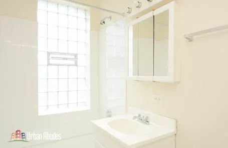 Studio Lakeview Apartment