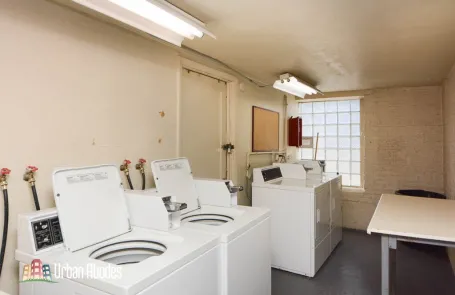 Studio Lakeview Apartment