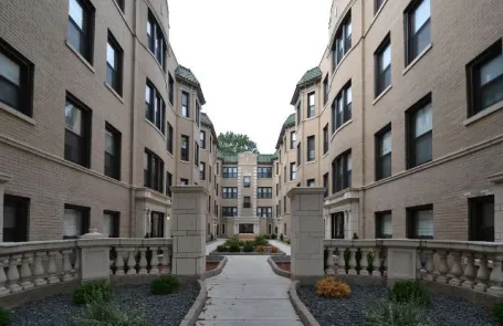 Studio Ravenswood Apartment