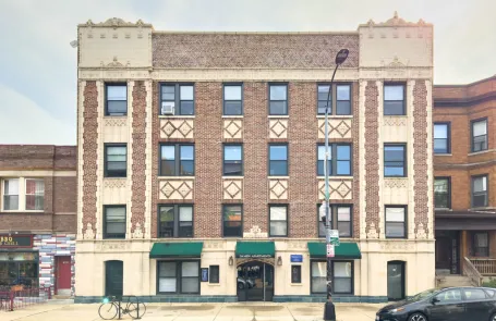 1 Bedroom Ravenswood Apartment