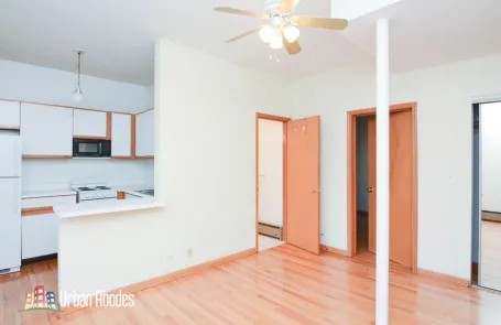 1 Bedroom Lakeview Apartment