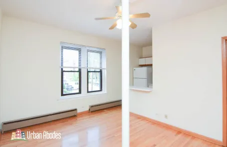 1 Bedroom Lakeview Apartment