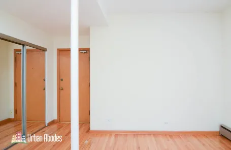 1 Bedroom Lakeview Apartment