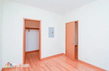 1 Bedroom Lakeview Apartment