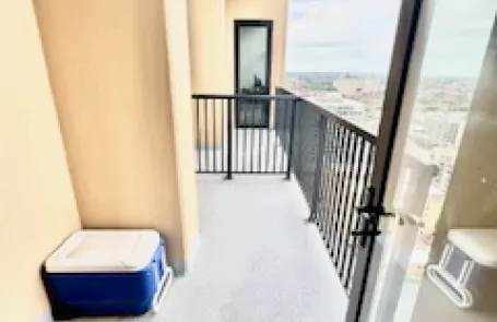 2 Bedroom South Loop Apartment