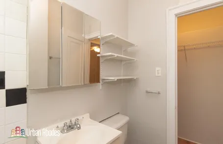 Studio Lakeview Apartment
