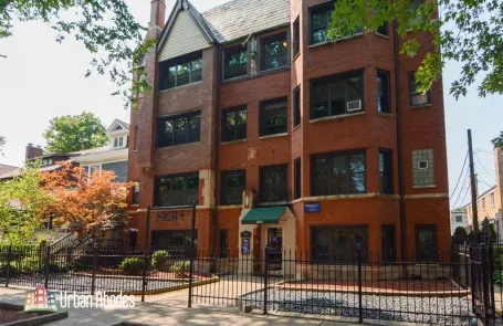 Studio Ravenswood Apartment