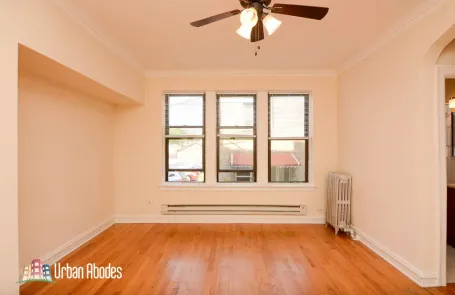 Studio Ravenswood Apartment